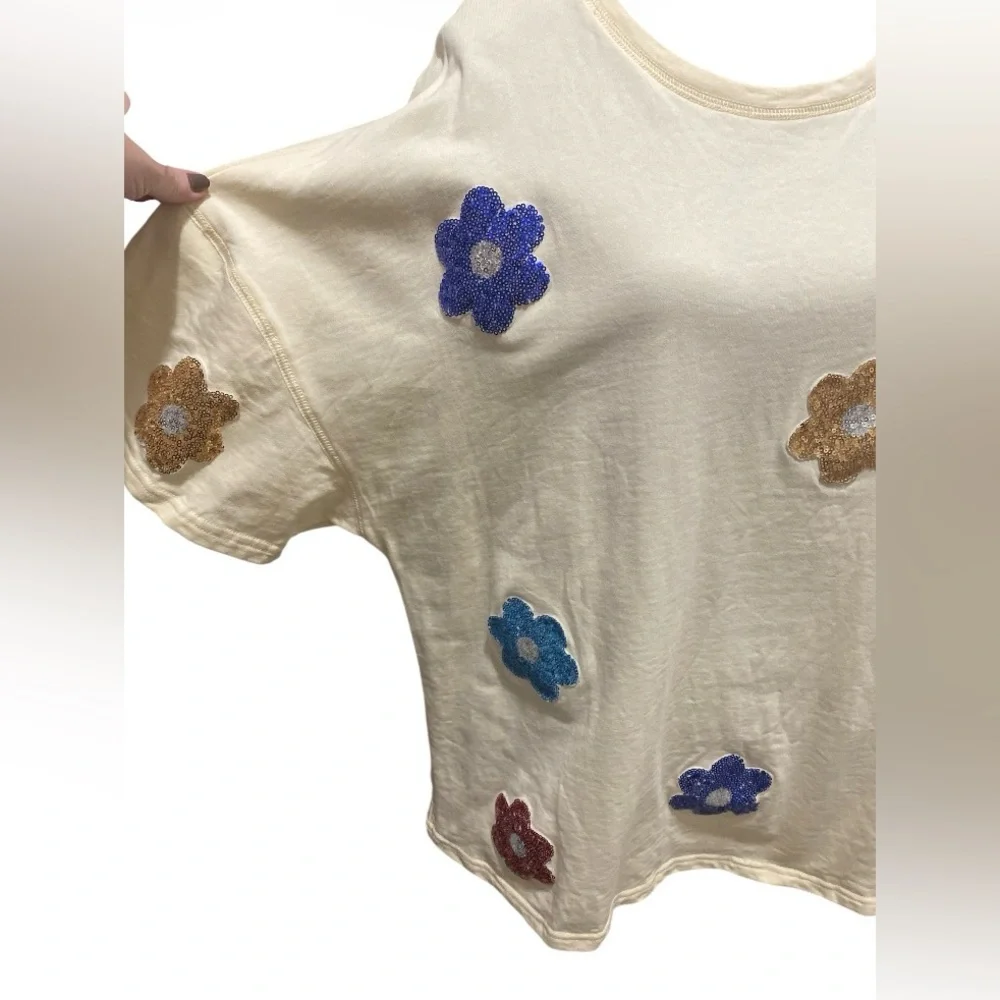 Peach Love Sequin Floral Top - Picture 3 of 6